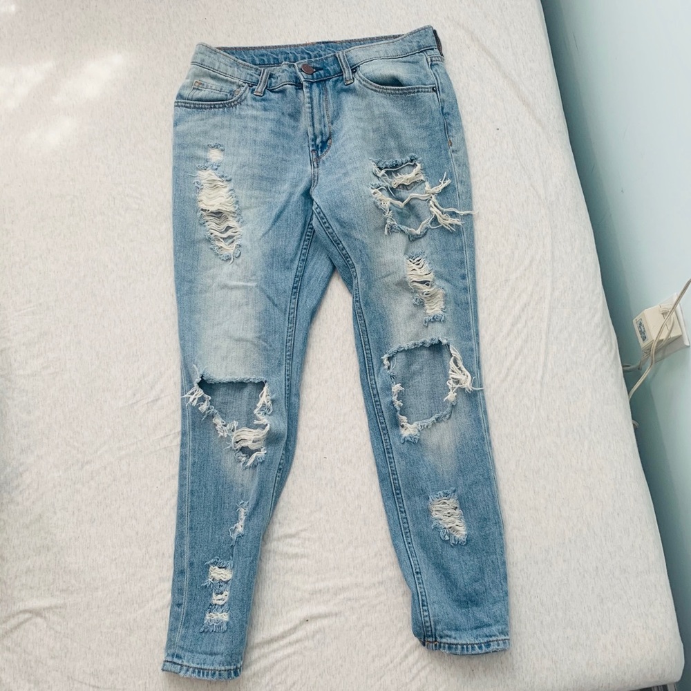 Urban Outfitters boyfriend jeans!